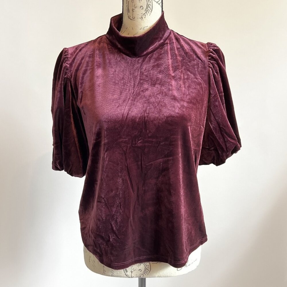 Laundry by Shelli Segal Velour Puff Sleeve Blouse